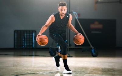 Stephen Curry Teaches Shooting, Ball-Handling, and Scoring at MasterClass